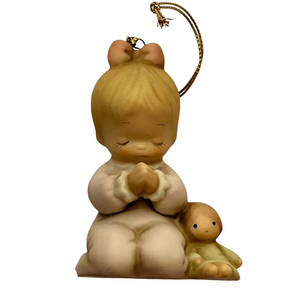 Enesco Memories of Yesterday Girl Praying Porcelain Ornament Vtg 1995 Boxed